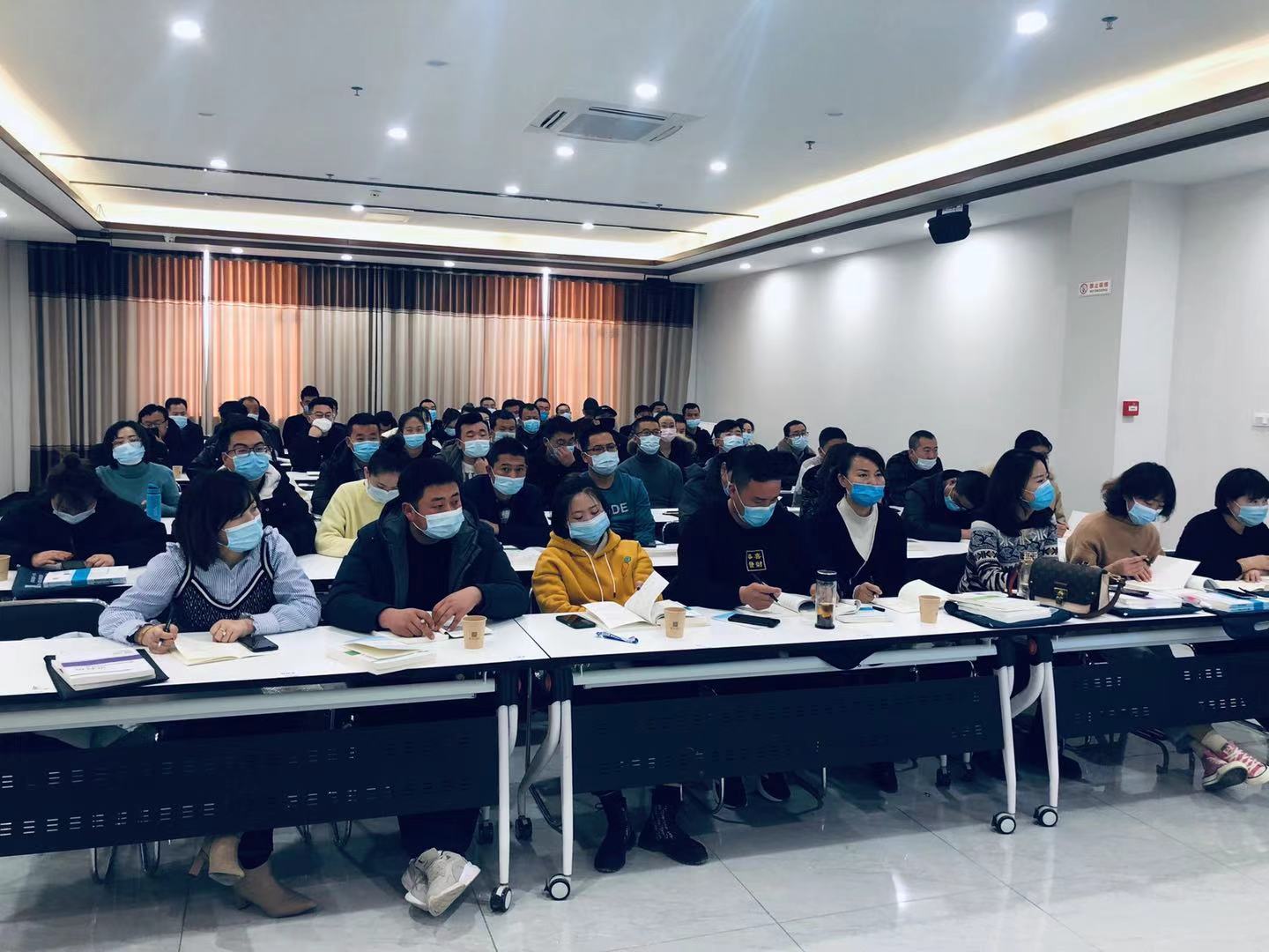 庆阳市2021年3月份施工现场专业人员（建筑工程八大员）职业