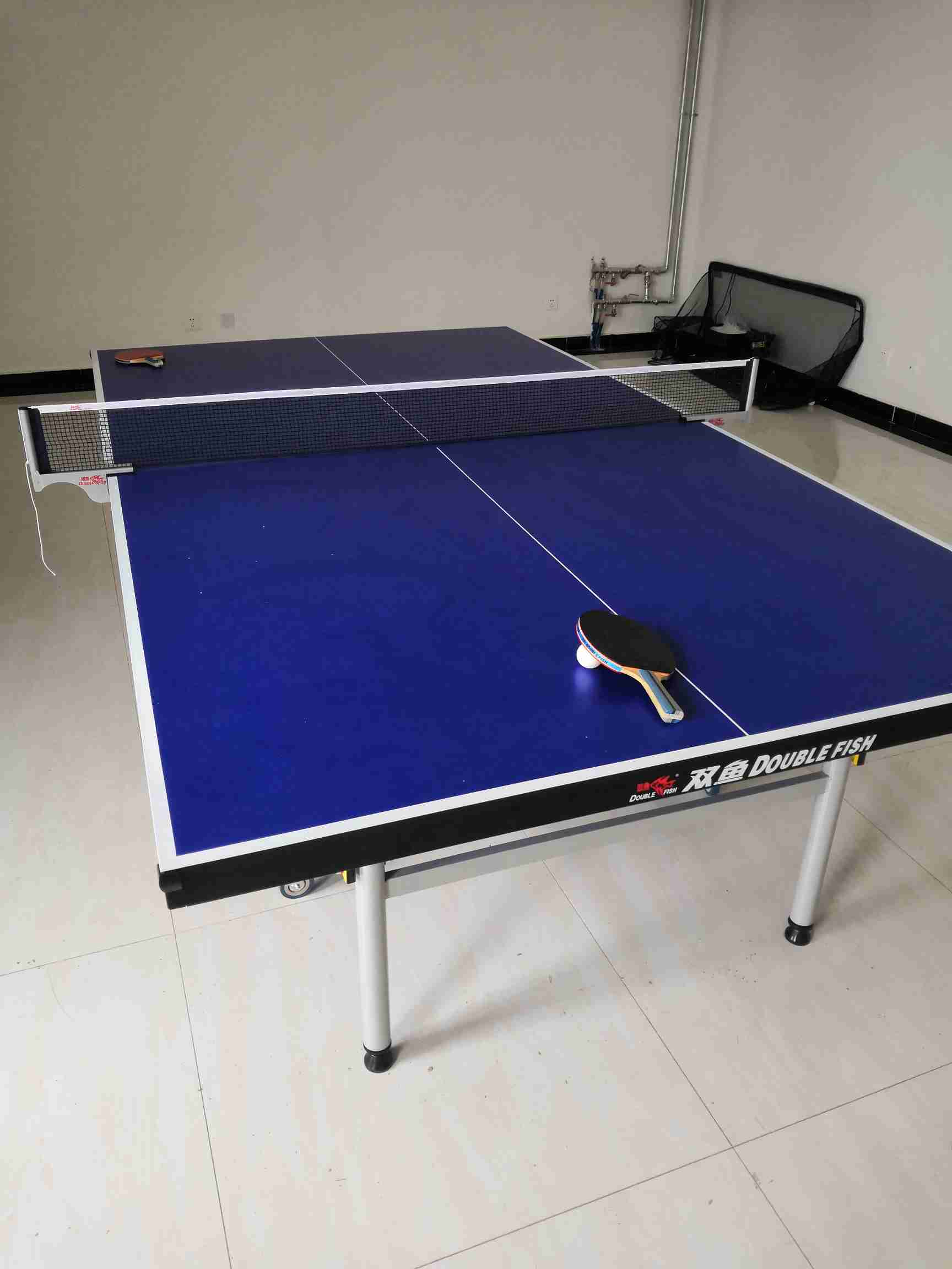 乒乓球室